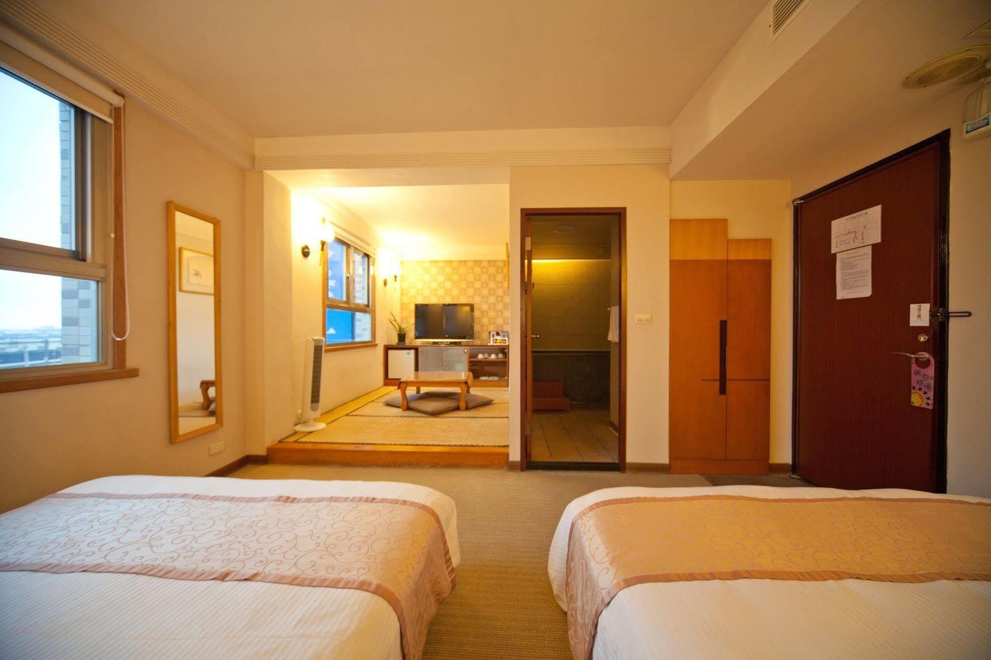 Tian Long Hotel Jiaoxi Buitenkant foto
